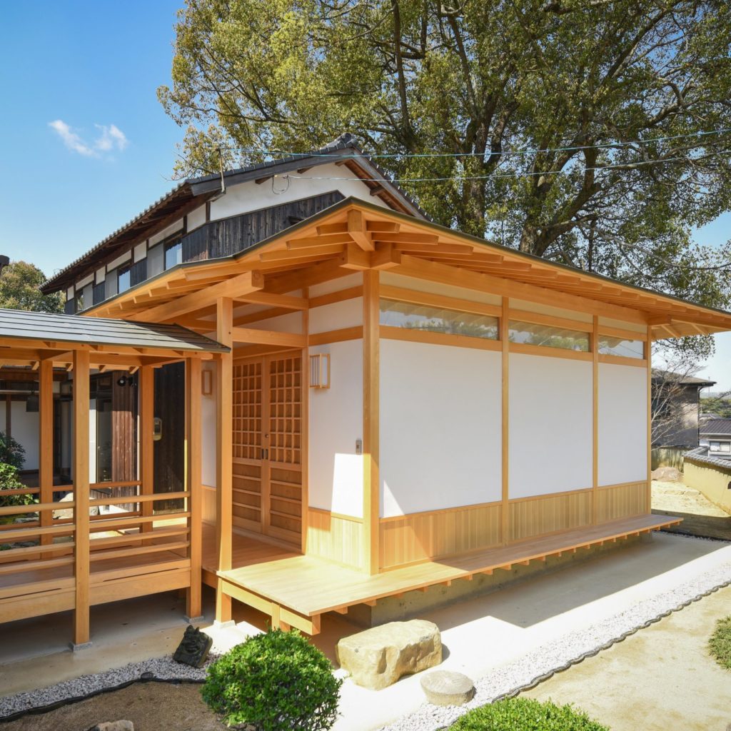 安生山西の院 位牌堂
